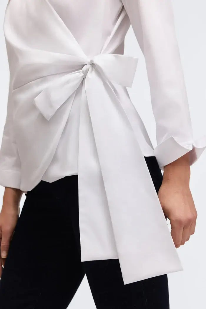 Foxcroft Salina Long Sleeve Blouse in White - Mildred Hoit