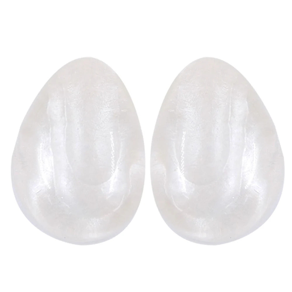 Dana Earrings in Nacre