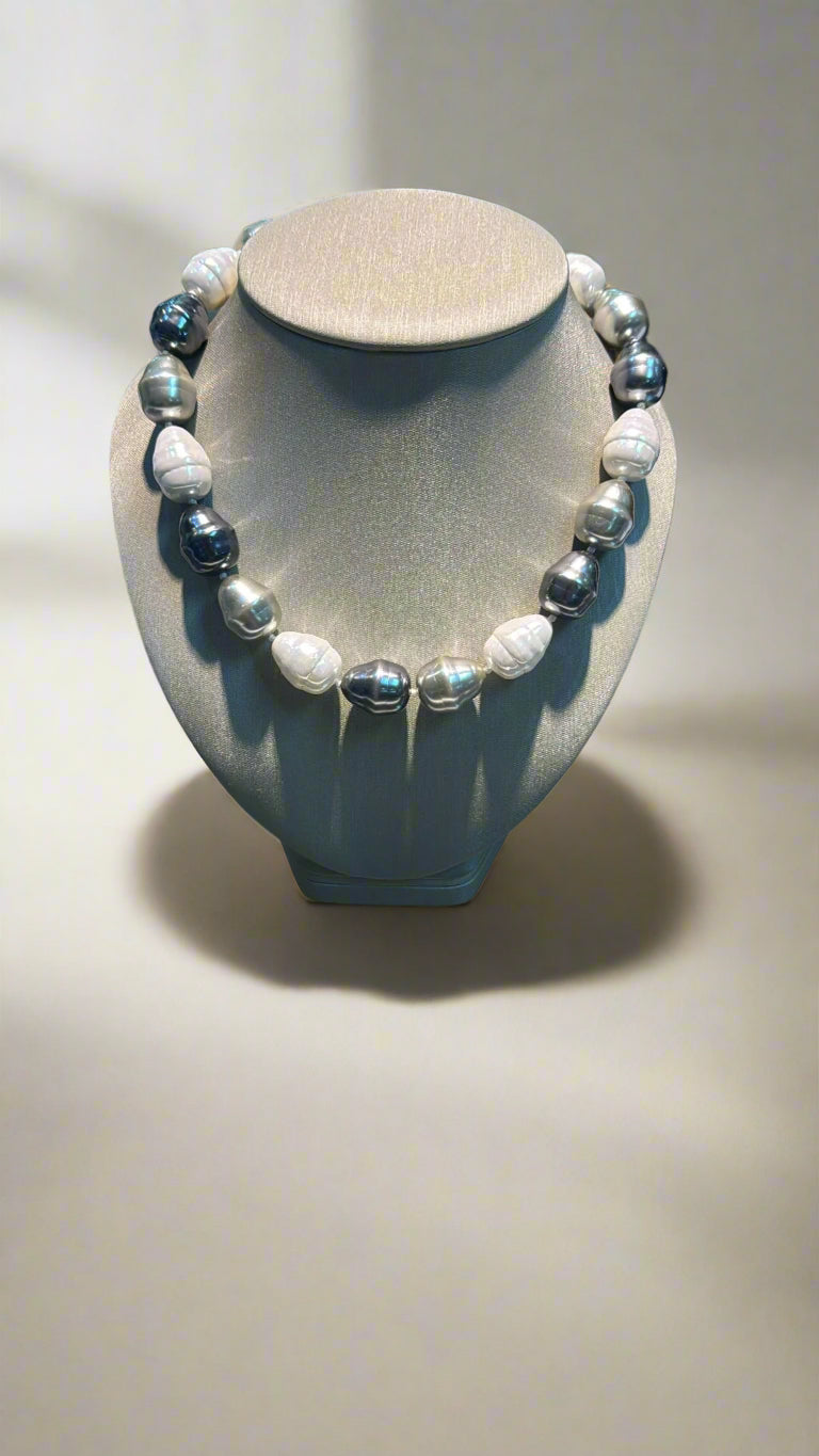 White and Grey Pearl Necklace - Mildred Hoit