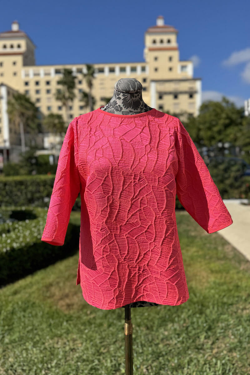 Emmelle Abstract Botanic Stretch Jacquard Tunic in Pink - Mildred Hoit