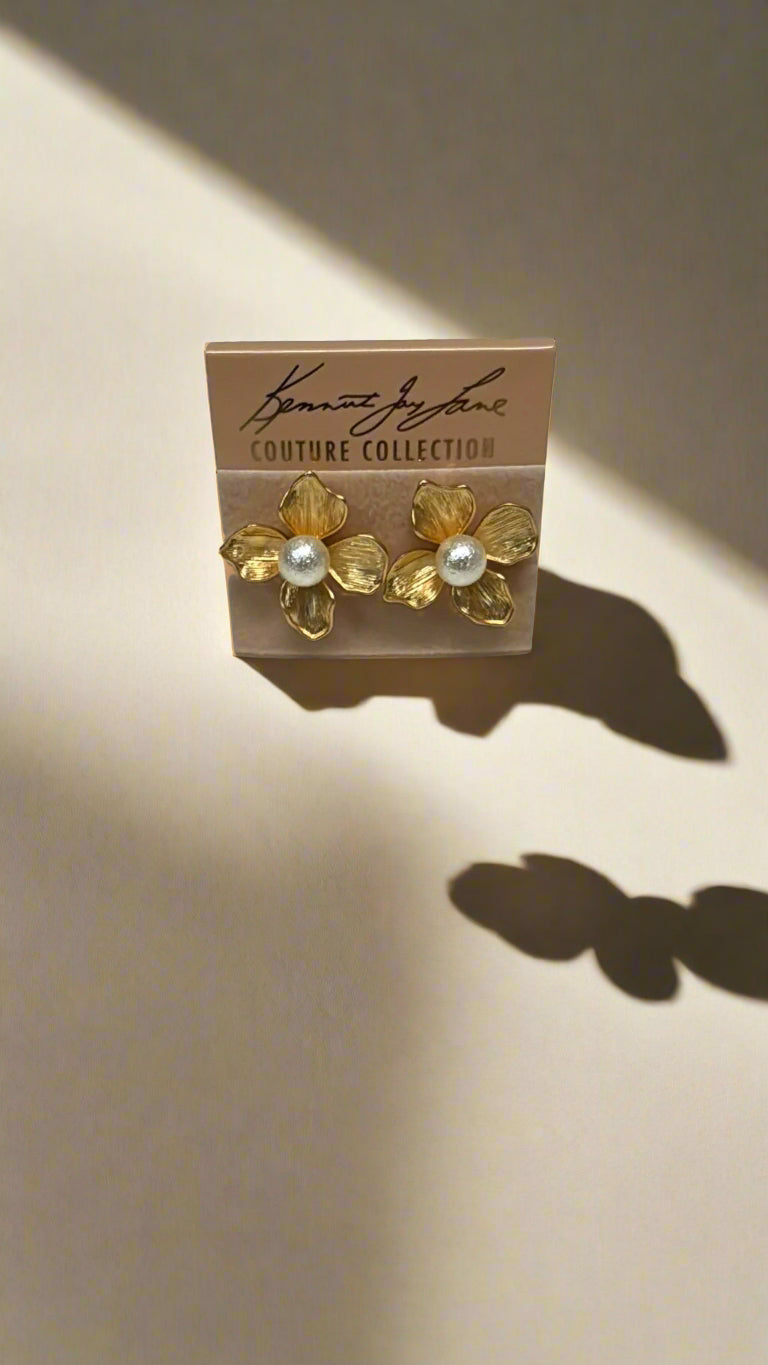 Kenneth Jay Lane Pearl Center Flower Clip-On Earring