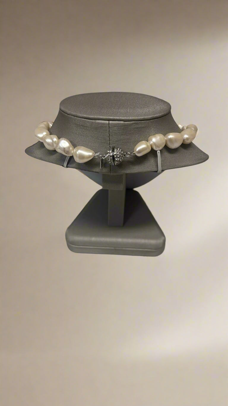 Kenneth Jay Lane 18" Light Cultura Mother of Pearl Necklace - Mildred Hoit