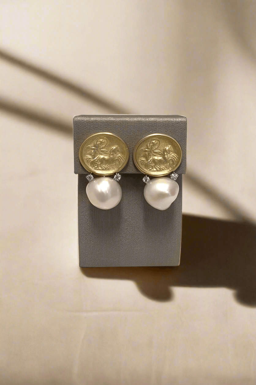 Italian Gold Earring with Fresh Water Pearls - Mildred Hoit