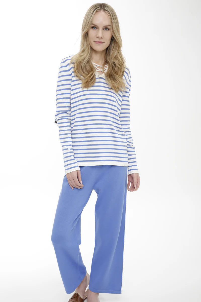 Blue Sweat Pants with Contrast Color Detail - Mildred Hoit