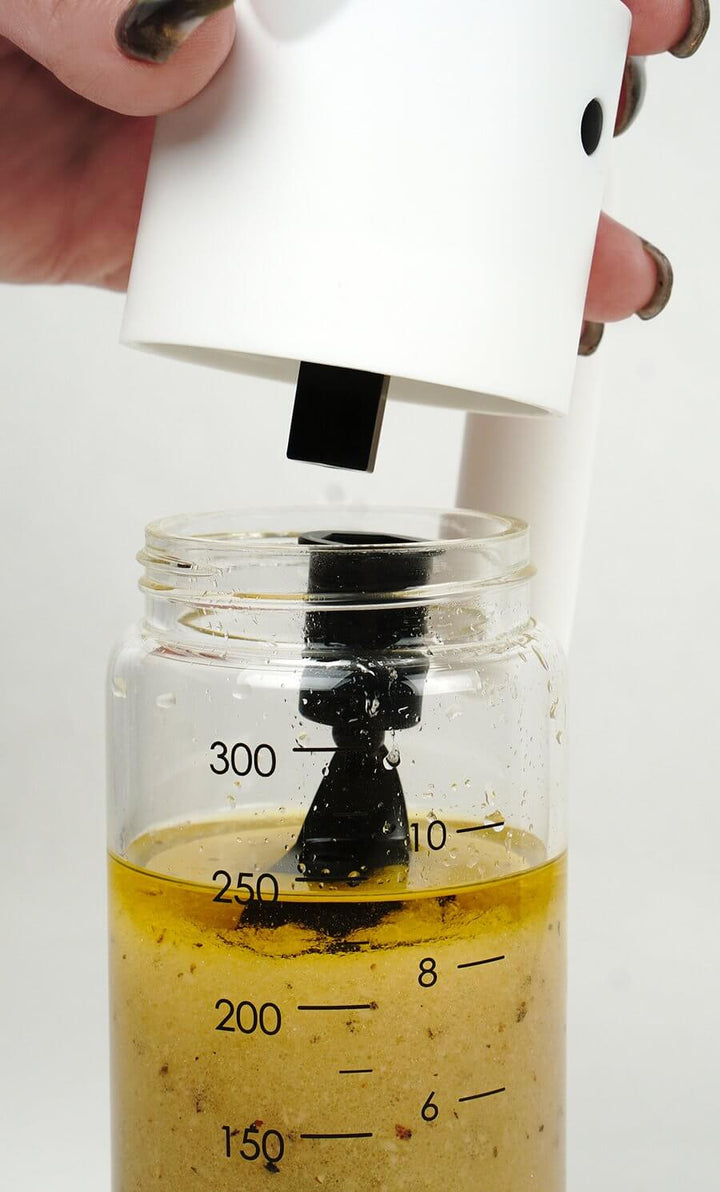 Salad Dressing Mixer - Mildred Hoit
