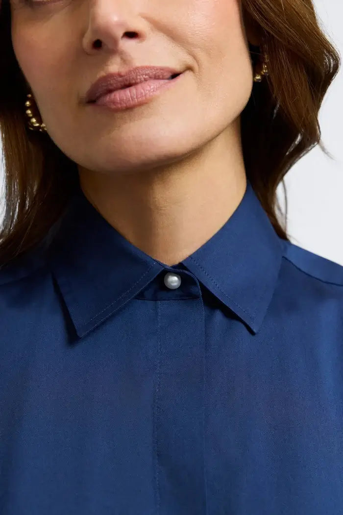 Up Close Collar View of the Foxcroft Pearl Sateen Shirt in Navy. 