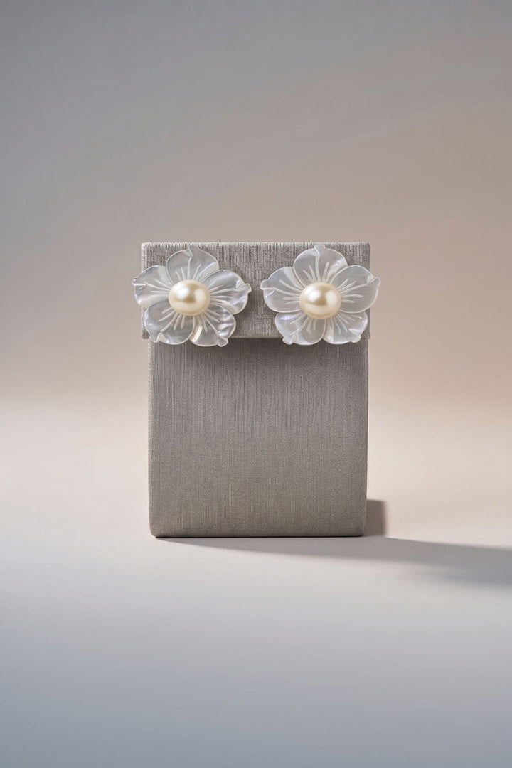 Flower Pearl Stud Earrings