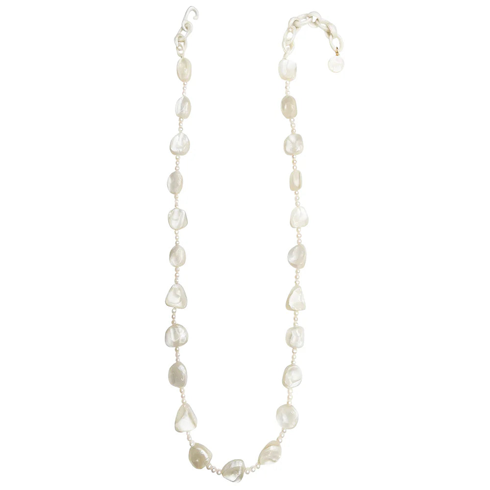 Mika Necklace in Nacre - Mildred Hoit
