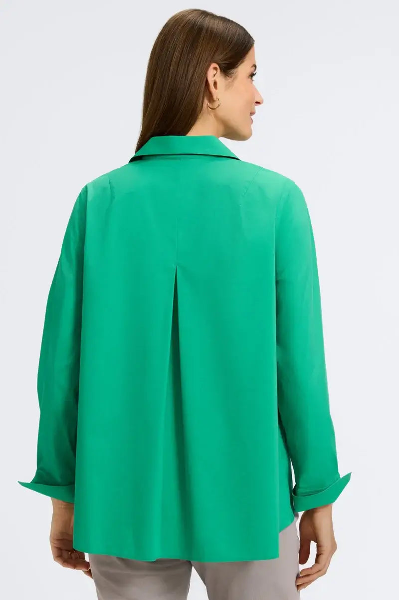 Foxcroft Agnes Stretch No Iron Popover Blouse in Kelly Green