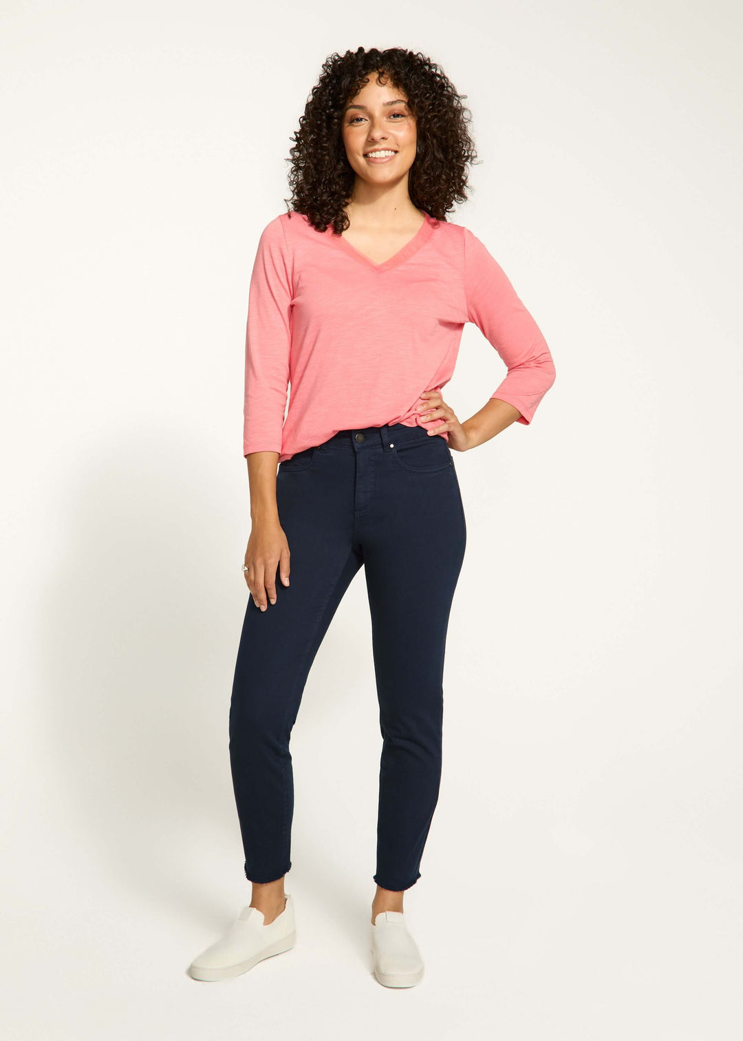 Olivia Slim Ankle Pant in Navy