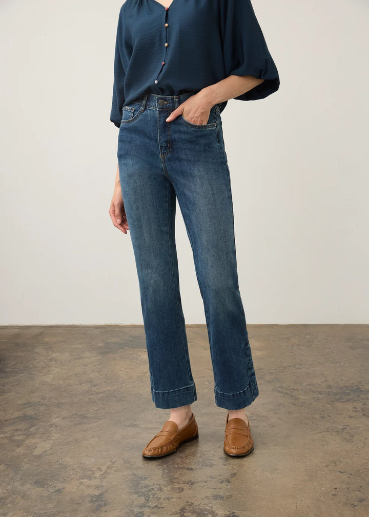 Suzanne Boot-Cut Ankle Pant in Dark Vintage Wash