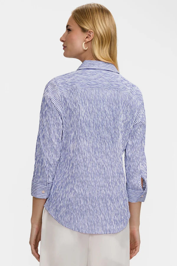 Foxcroft Hampton Crinkle Jacquard 3/4 Sleeve Shirt in White & Blue - Mildred Hoit
