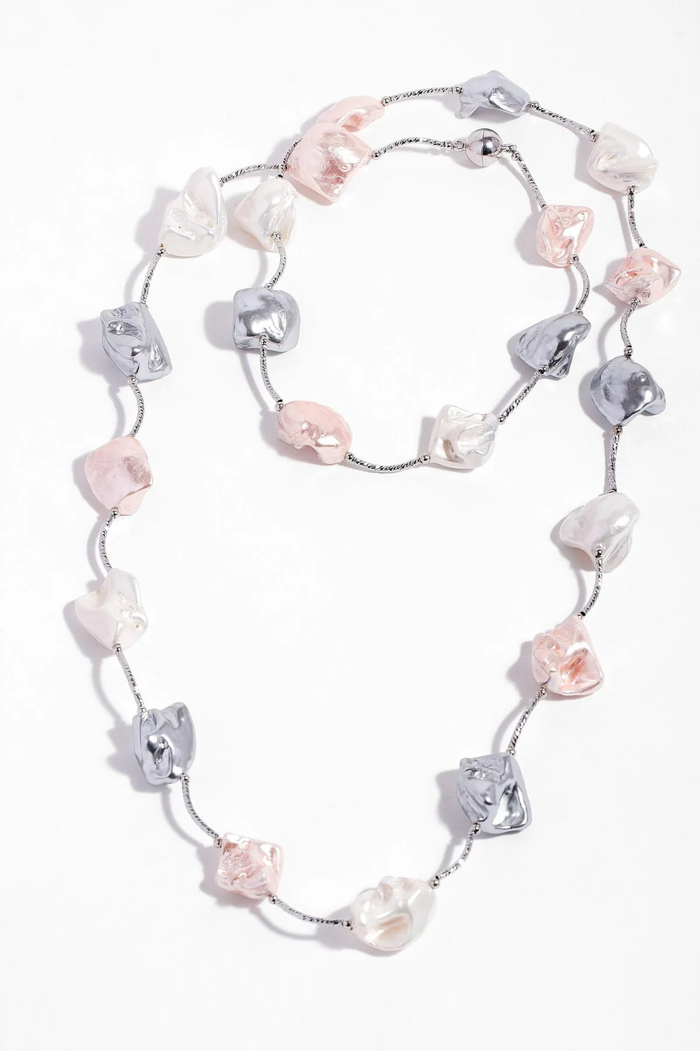 Trikon Necklace - White and Pink Pearl Necklace - Mildred Hoit