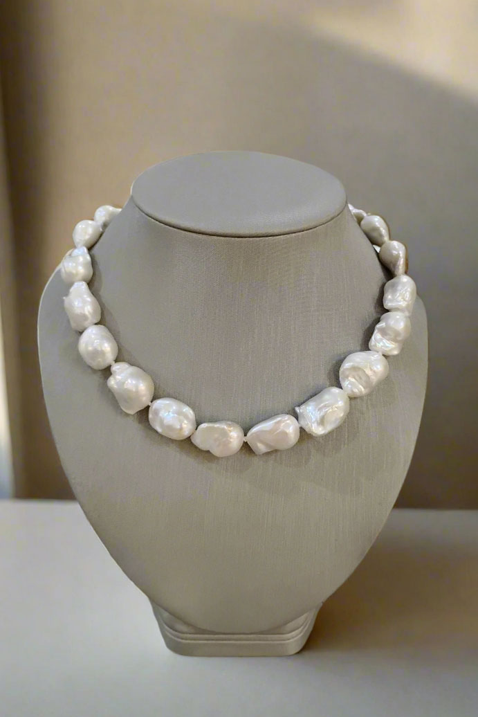 Small Baroque Pearl Necklace - Mildred Hoit