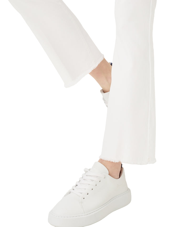 Brax Shakira Pant in White - Mildred Hoit