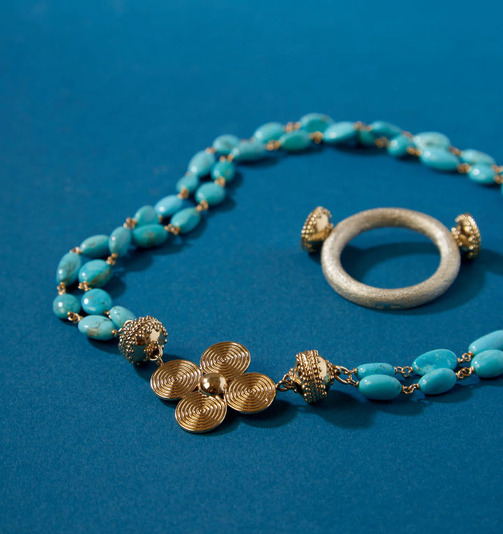 Clara Williams Petal Centerpiece - Mildred Hoit