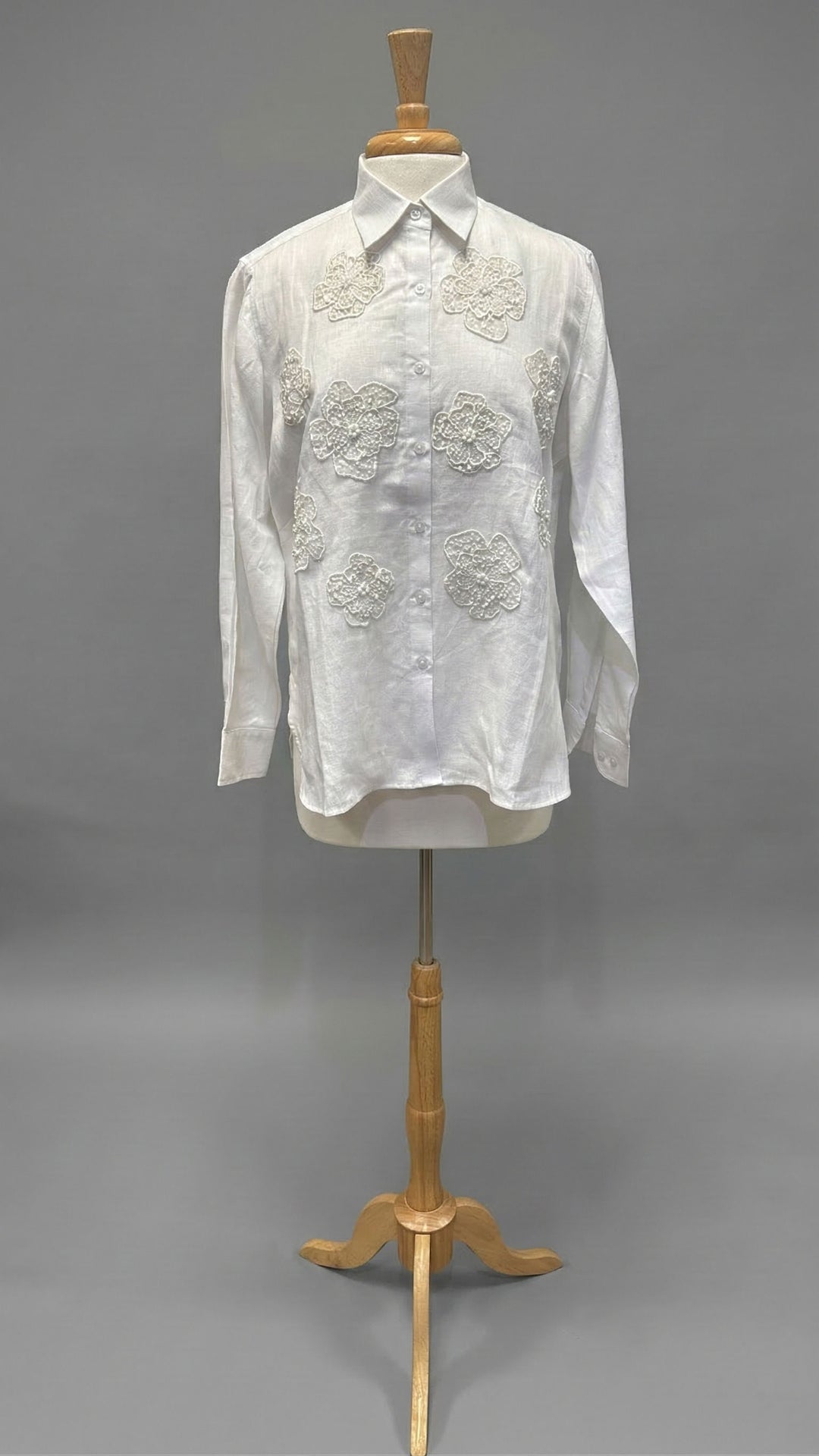 Bella Tu Ava Shirt in White - Mildred Hoit