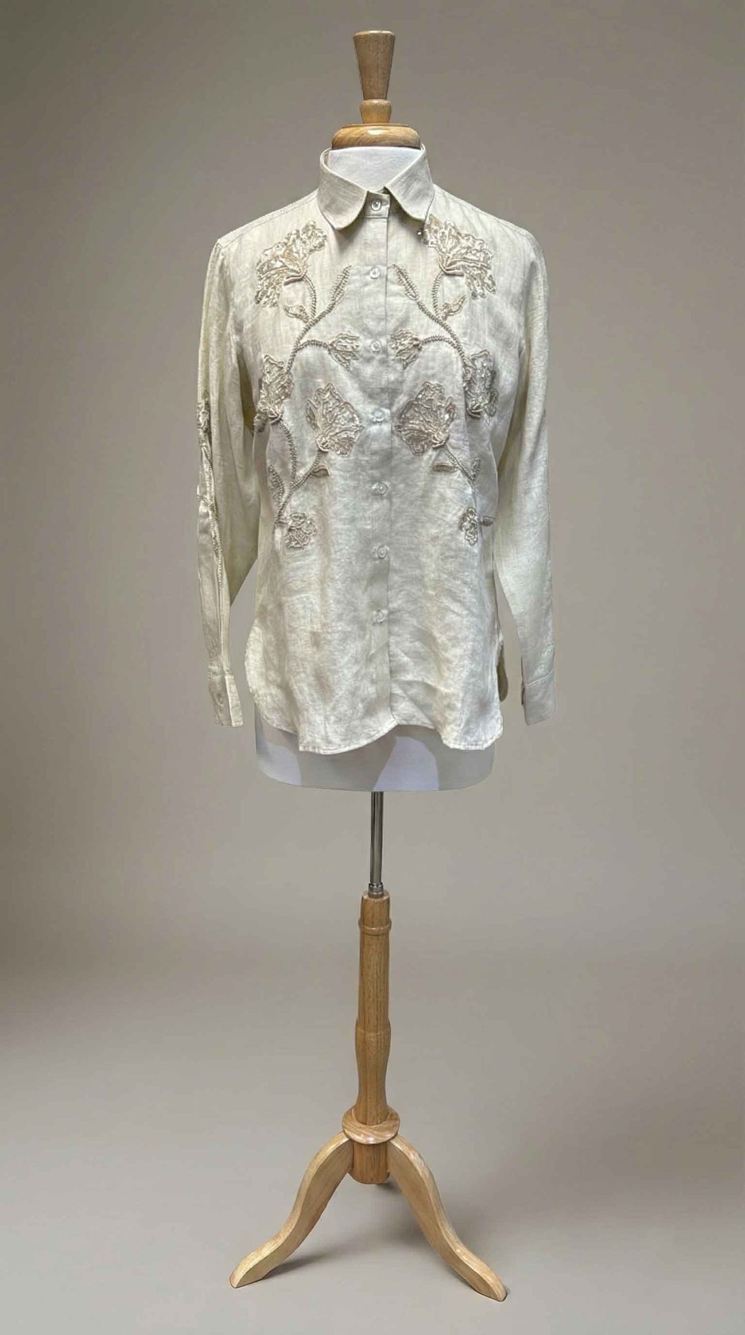 Bella Tu Lisa Linen Shirt in Almond