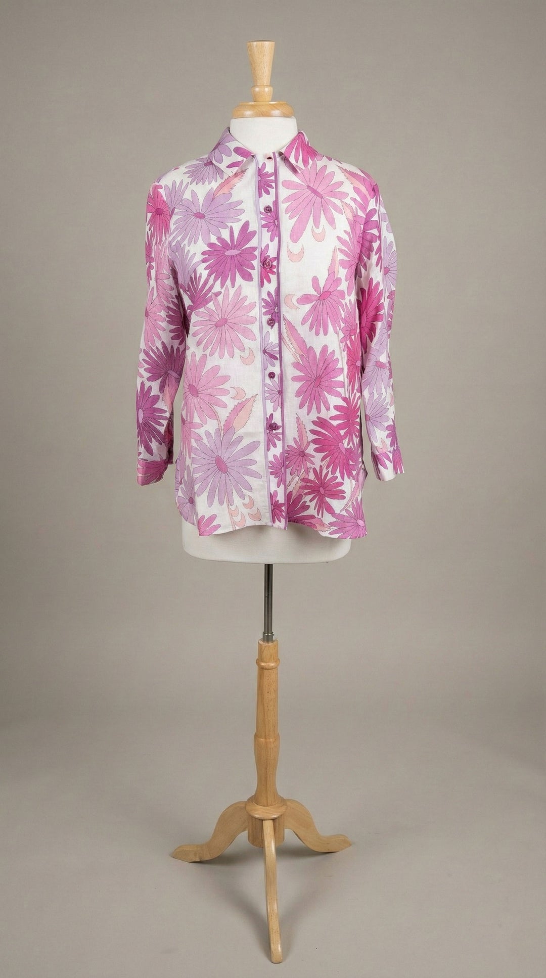 Averardo Bessi Linen Blouse in Lira 002 - Mildred Hoit