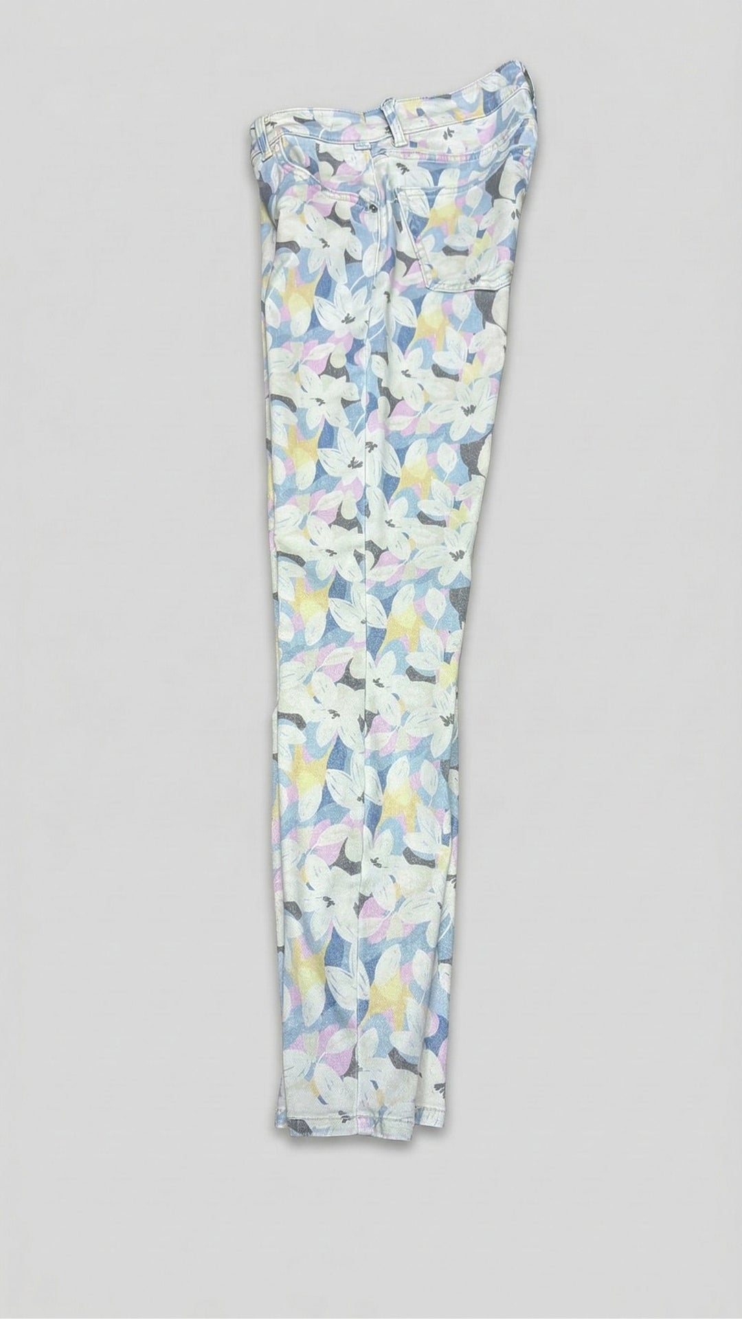 Brax Shakira Pant in Clean Vintage Blue - Mildred Hoit