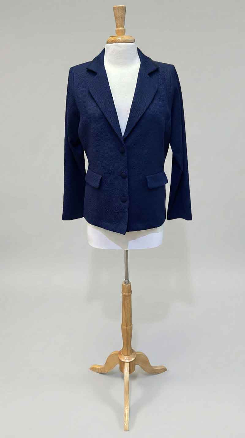 Emmelle Short Fitted Blazer in Midnight - Mildred Hoit