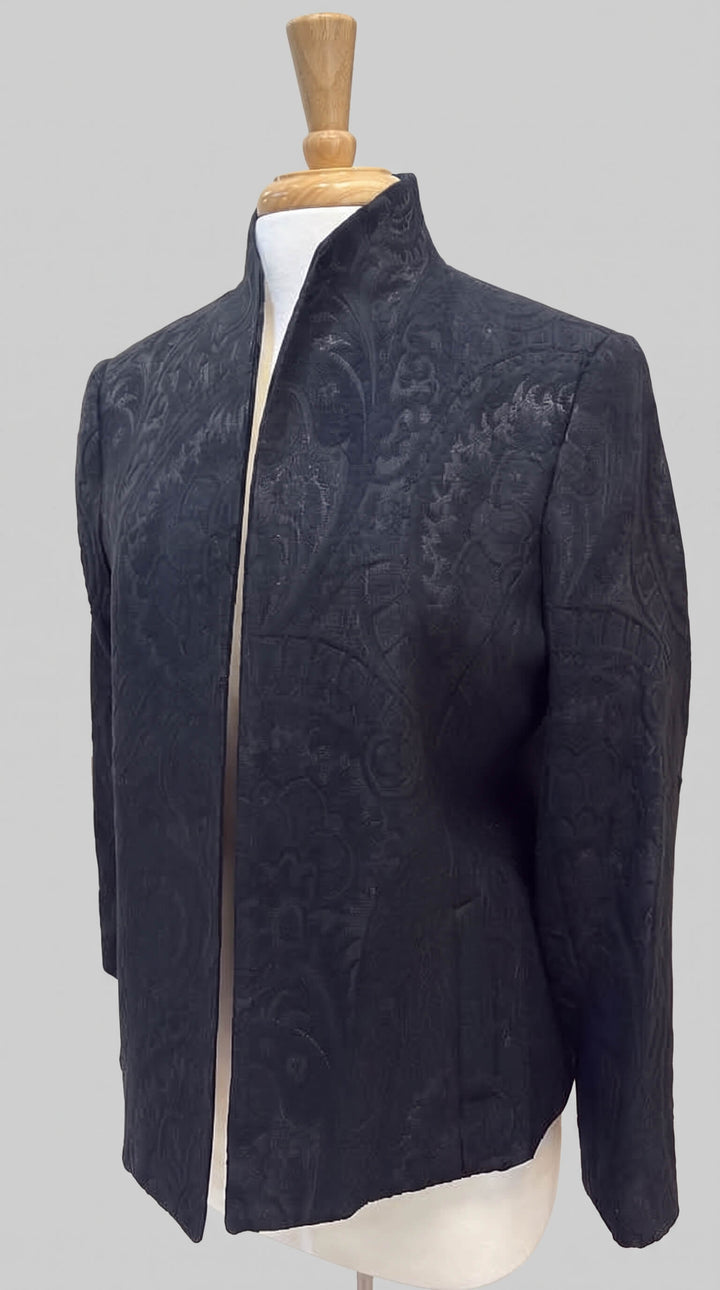 Estelle & Finn Shaped Jacket in Printed Black