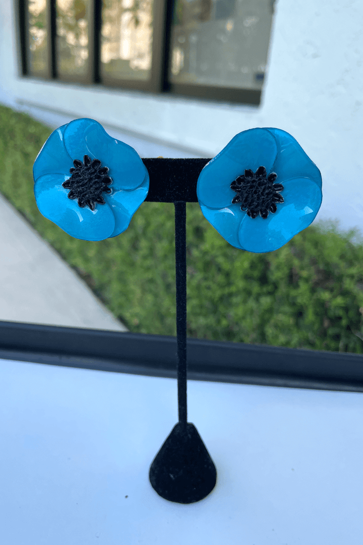 French Anemone Earrings in Azure - Mildred Hoit