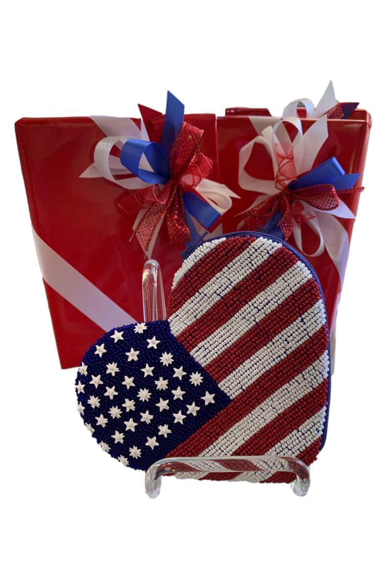 Heart-Shaped American Flag Change Purse - Mildred Hoit