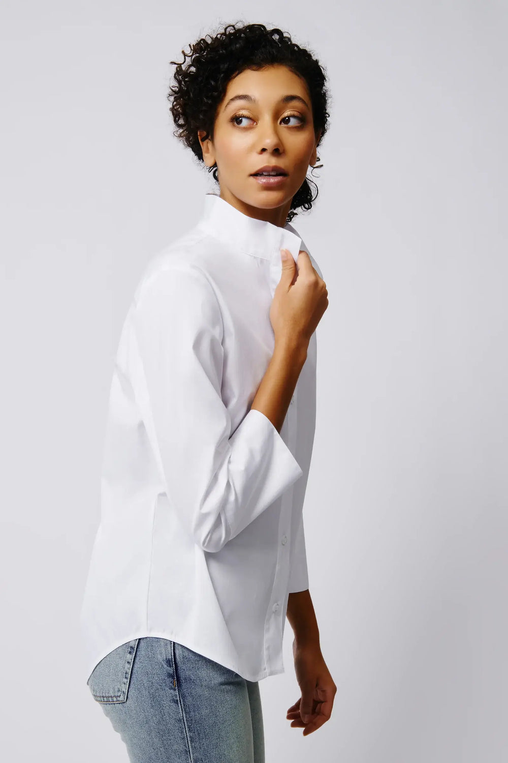 Kal Rieman Stretch Blouse in White - Mildred Hoit