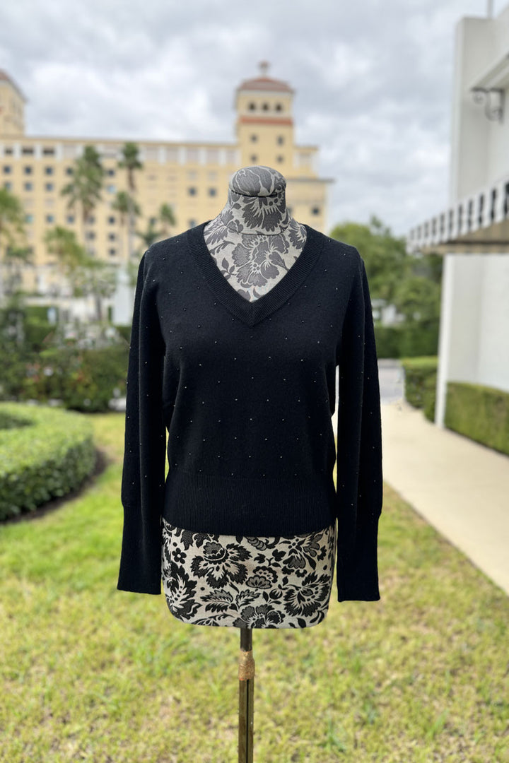 Kinross Crystal Vee Sweater in Black