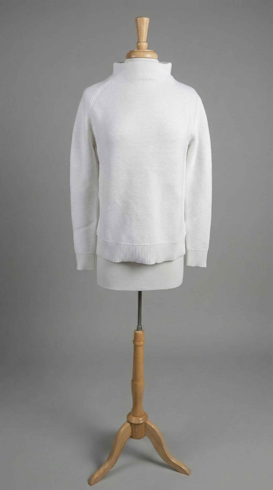 Kinross Garter Funnel in White - Mildred Hoit