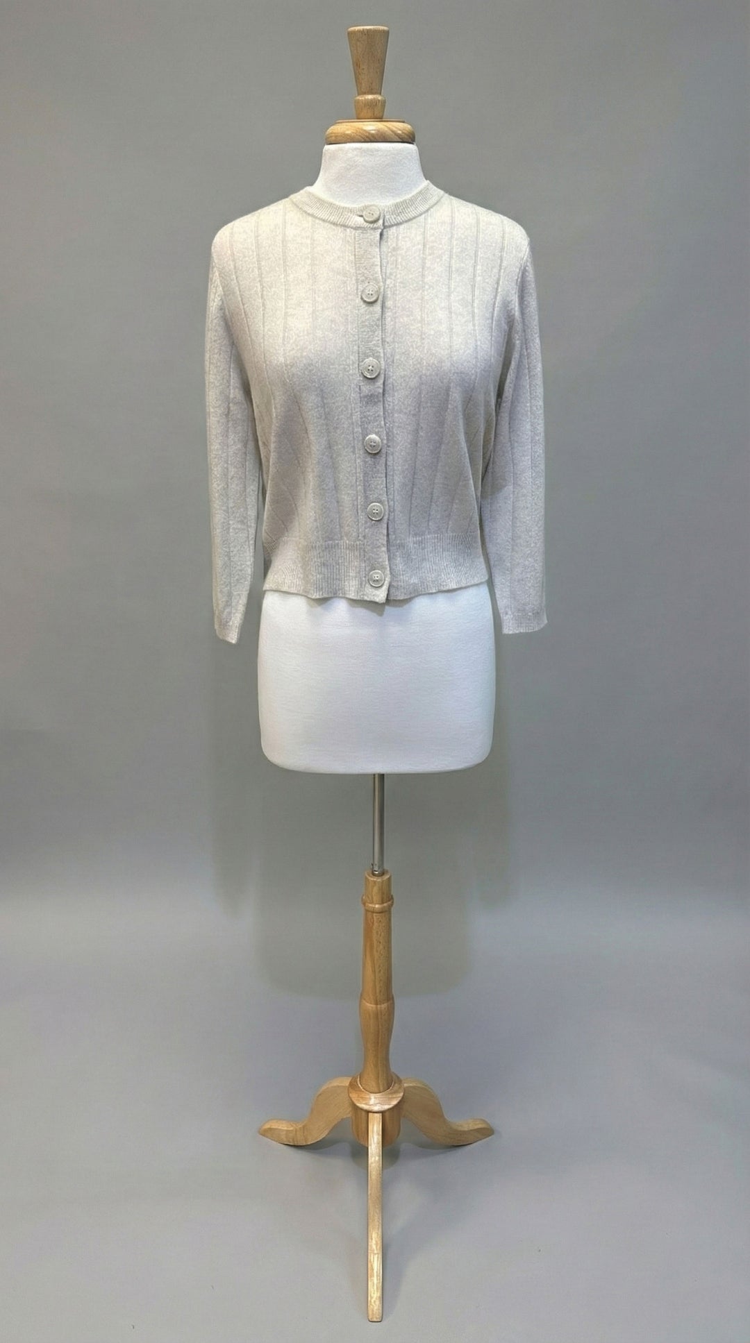 Kinross Short Rib Crew Cardigan in Cloud - Mildred Hoit