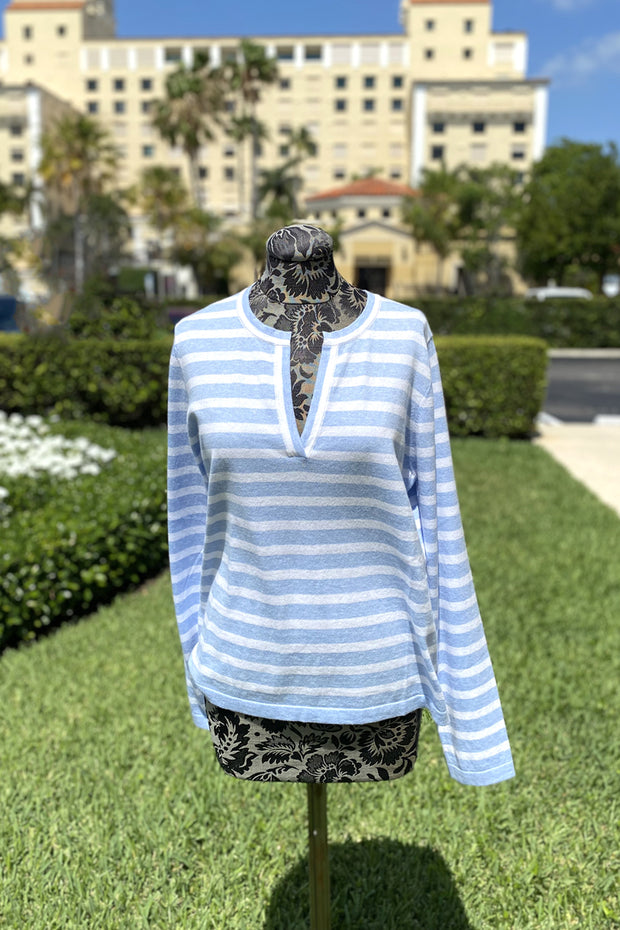 Kinross Splitneck Crew in Periwinkle/White available at Mildred Hoit in Palm Beach.