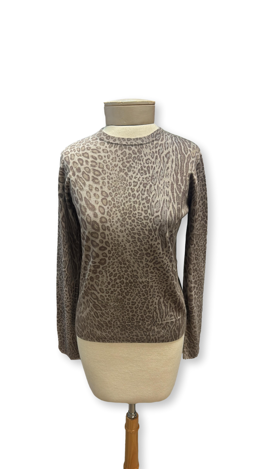 Kinross Cashmere Leopard Print Crew