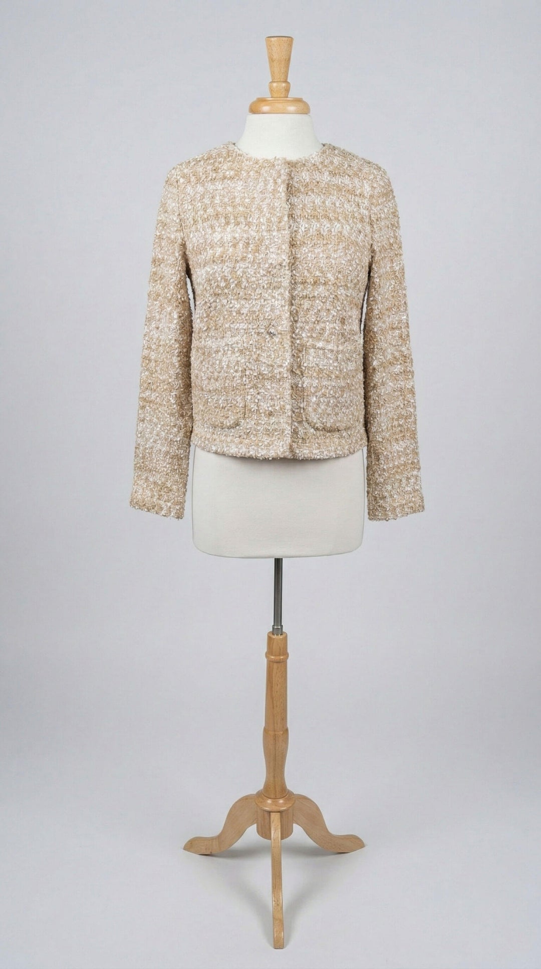 Knitted Jacket in Light Beige - Mildred Hoit