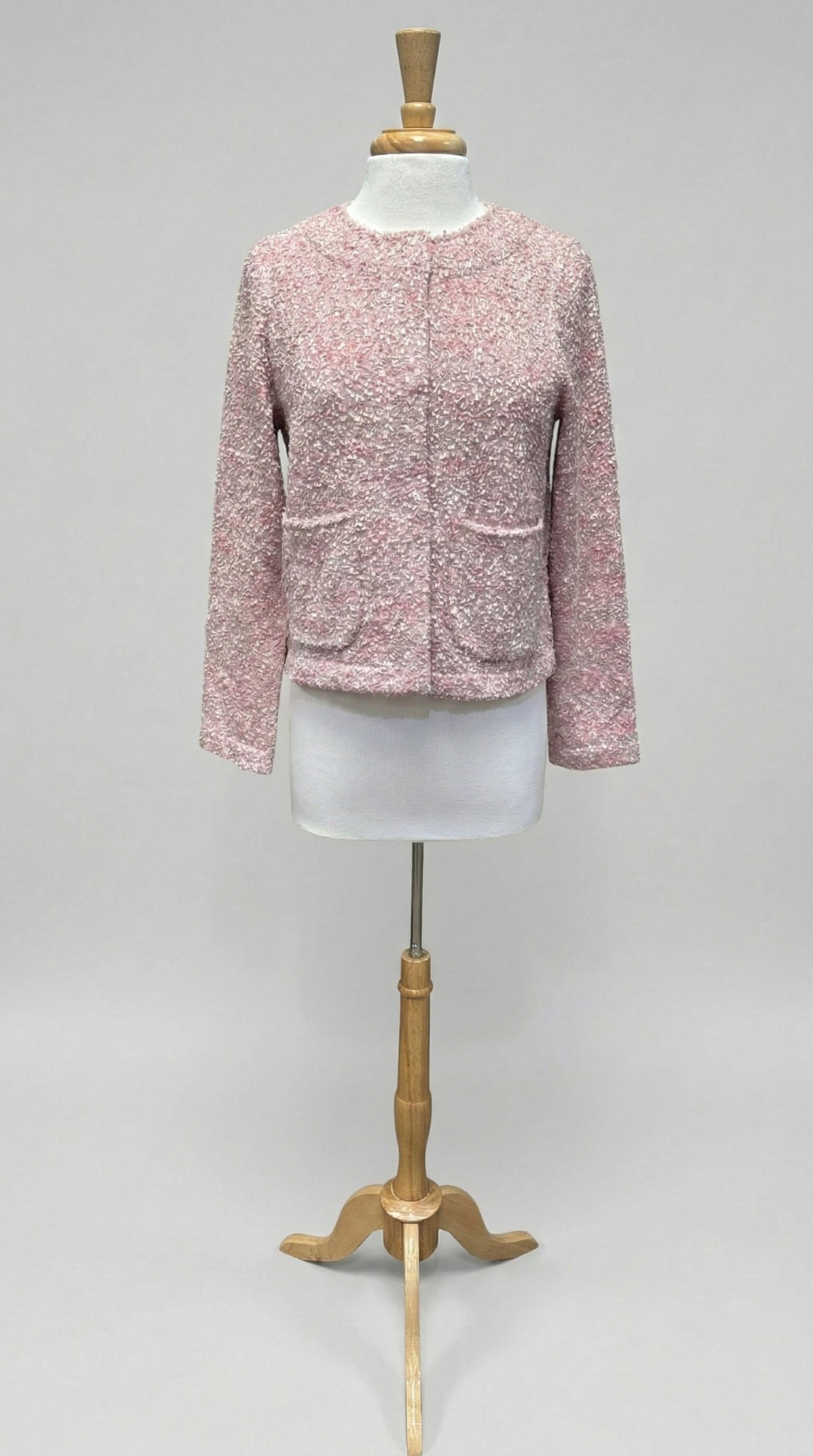 Knitted Jacket in Light Pink - Mildred Hoit