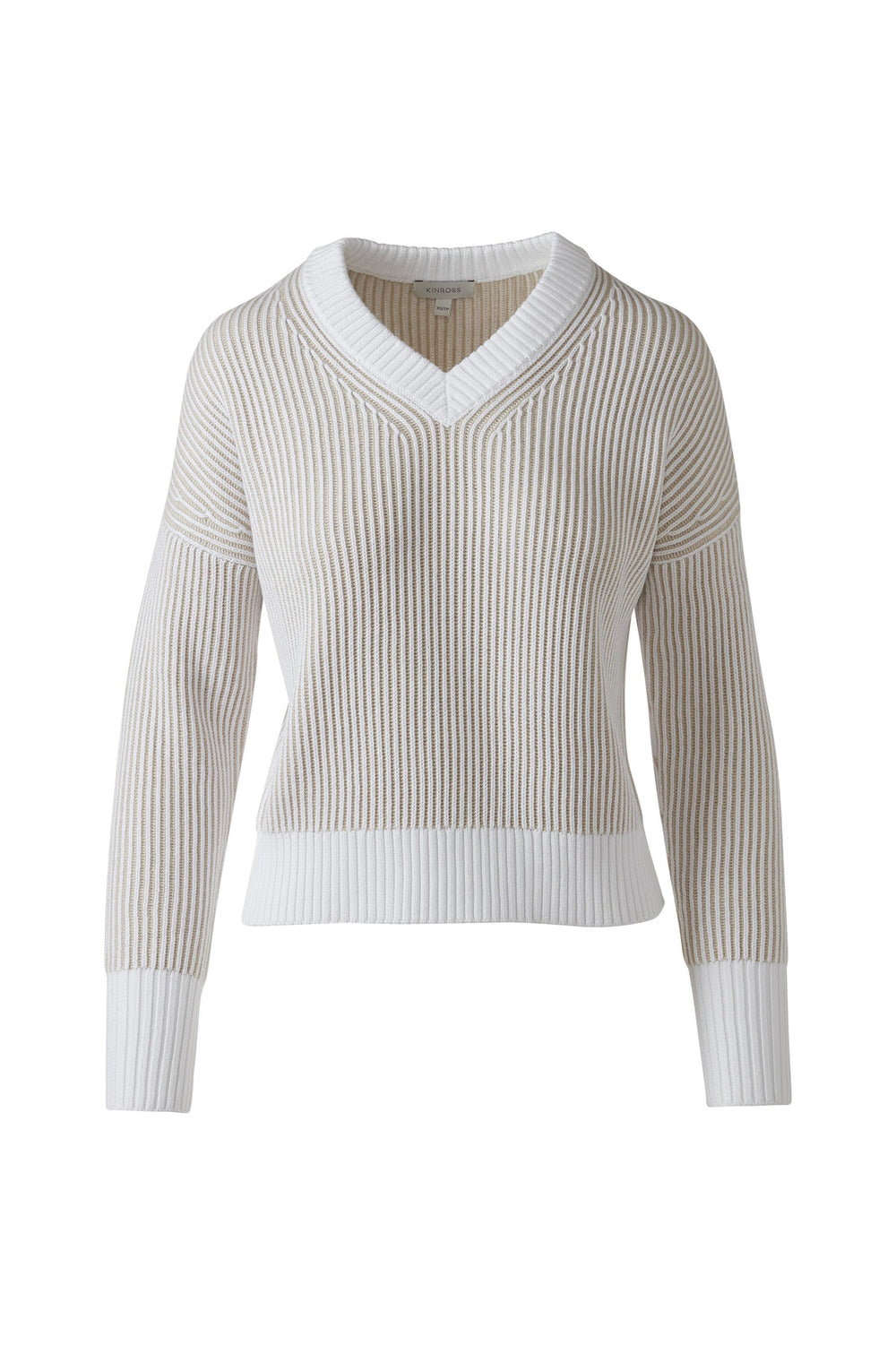 Kinross Plaited Rib Vee in Dune & White - Mildred Hoit