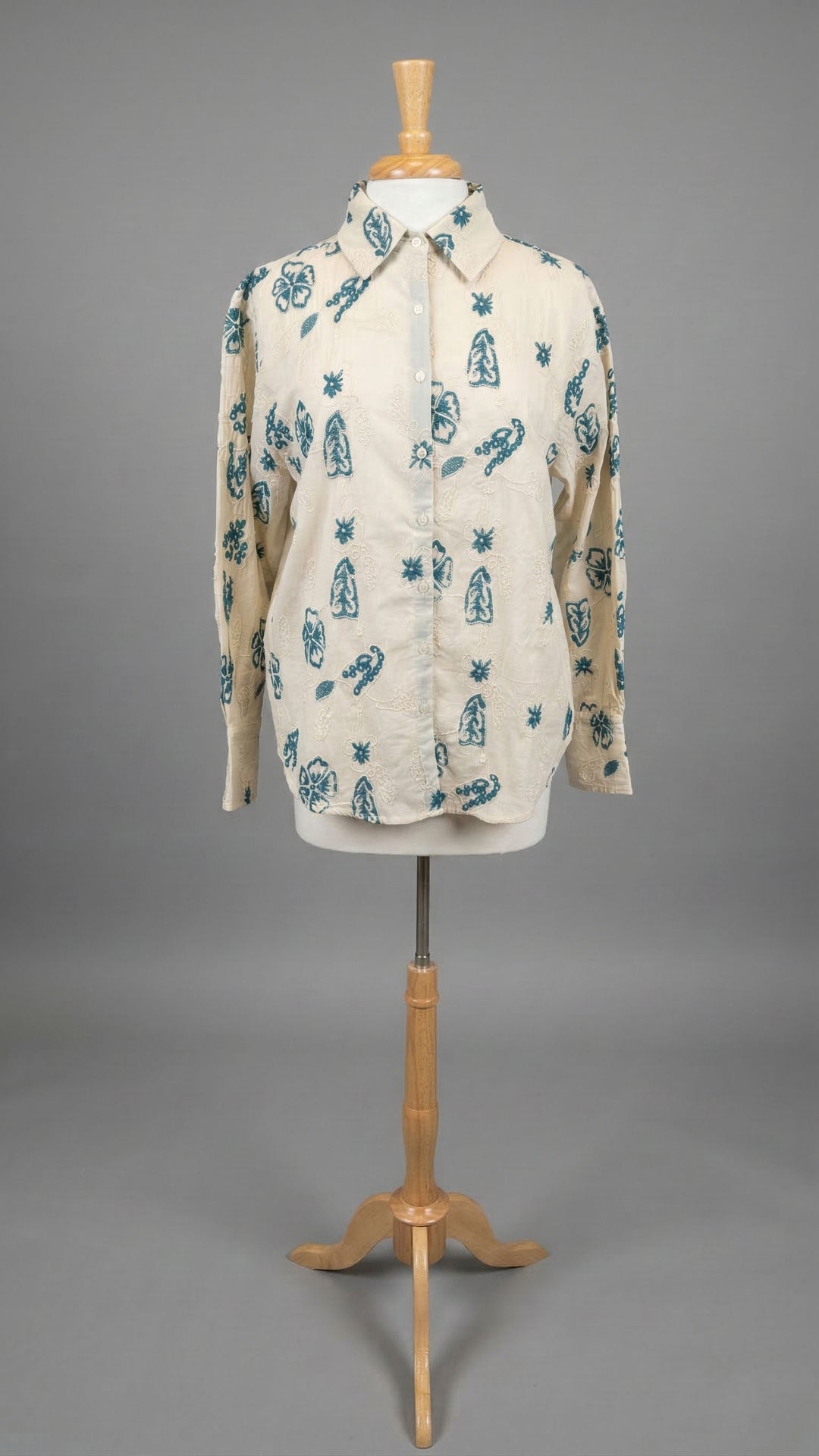 Mable Shirt in Salt Air Embroidery - Mildred Hoit