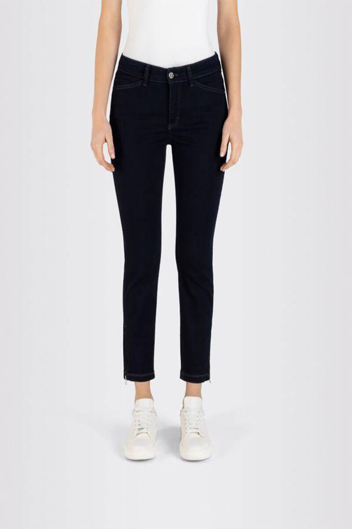 Dream Chic Jeans in Navy