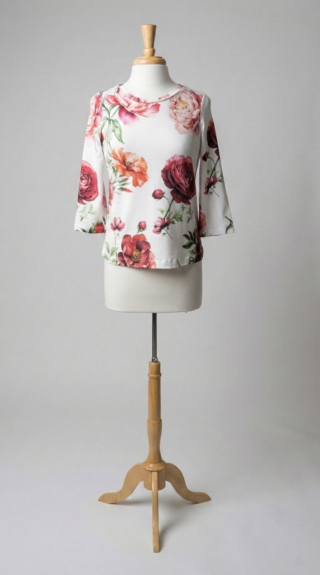 Margittes Floral 3/4Sleeve T-Shirt in White - Mildred Hoit