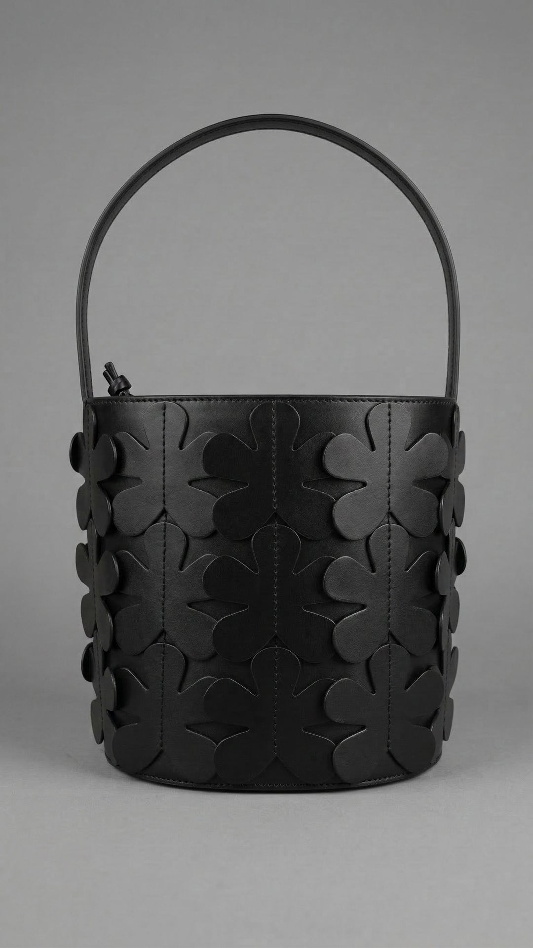 Meimeij Bucket Bag in Nero - Mildred Hoit