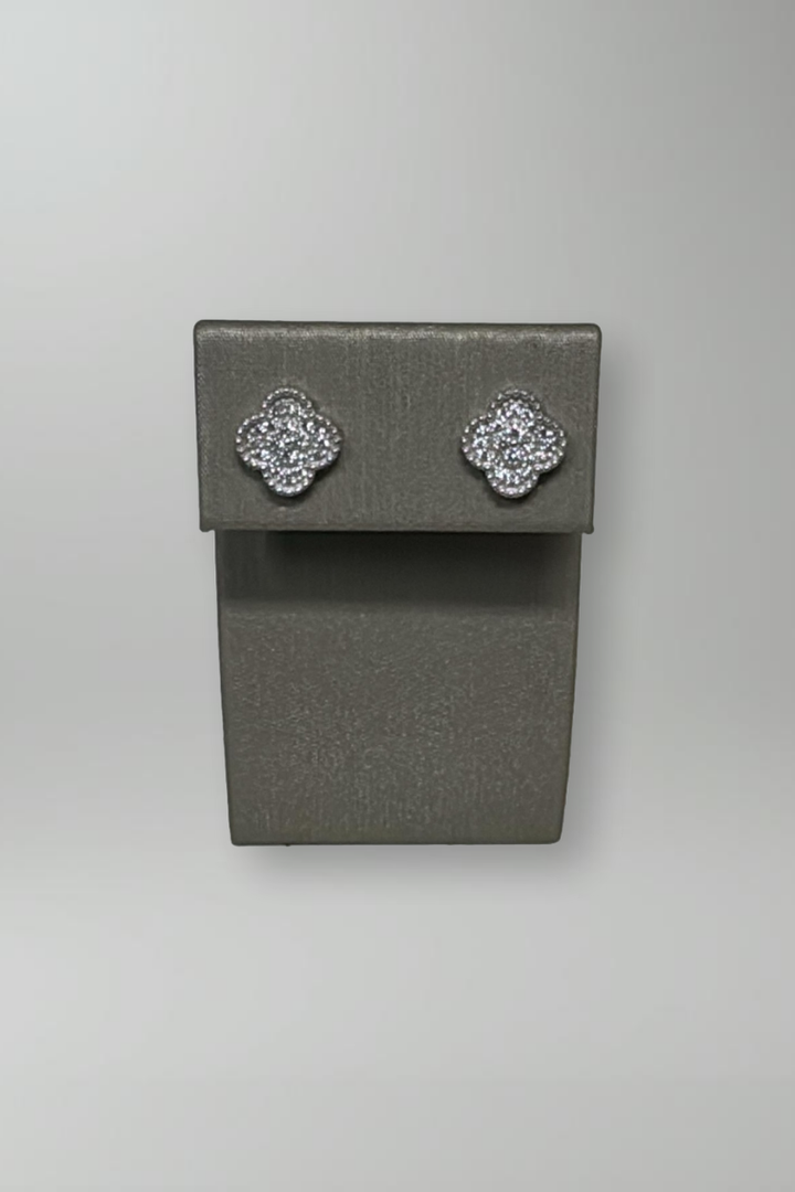 Double Clover Earrings in Silver - Mildred Hoit