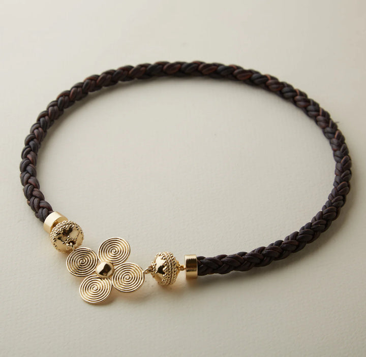 Clara Williams Petal Centerpiece - Mildred Hoit