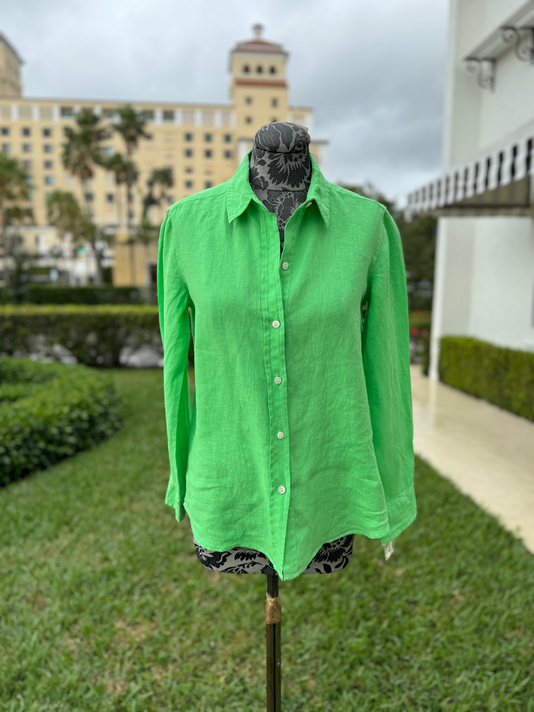 Pure Amici Linen Blouse in Mint - Mildred Hoit