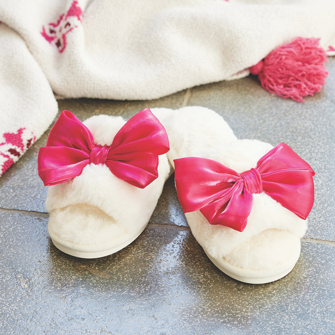 Pink Bows Spa Wrap & Ivory Large Slippers with Hot Pink Bow Set