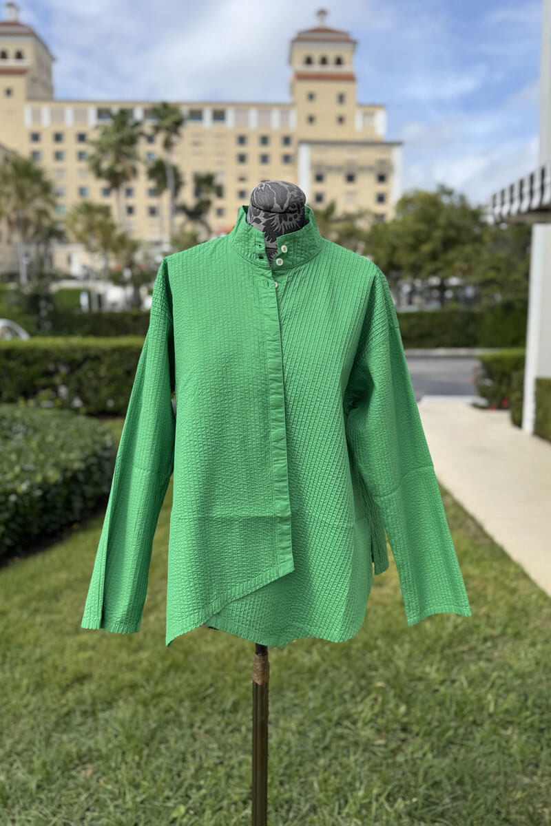 Yacco Maricard Asymmetrical Cotton Blouse in Wakaba Green