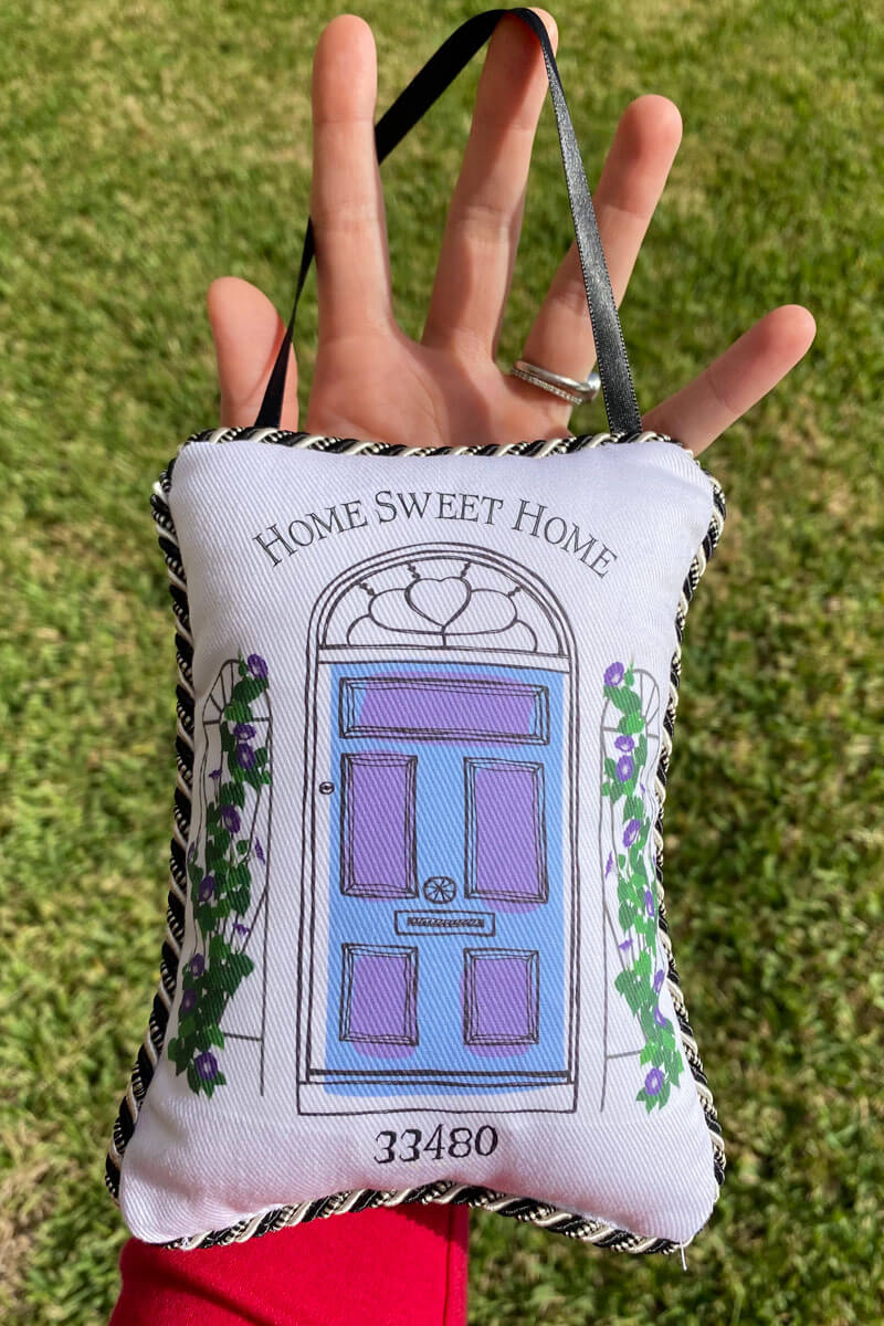 Doorknob Pillow - 33480 There's No Place Like Home - Mildred Hoit