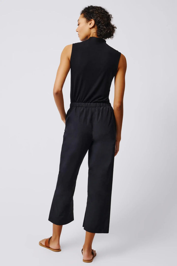 Split Hem Capri in Black - Mildred Hoit